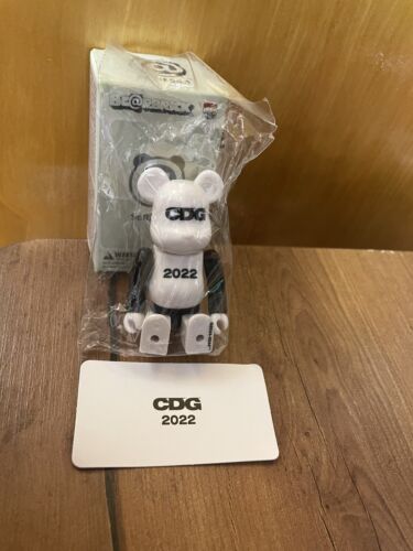 BEARBRICK Be@rbrick Series 44 CDG 2022 Secret Rare Variant BEARBRICK Be@rbrick Series 44 CDG 2022 Secret Rare Variant