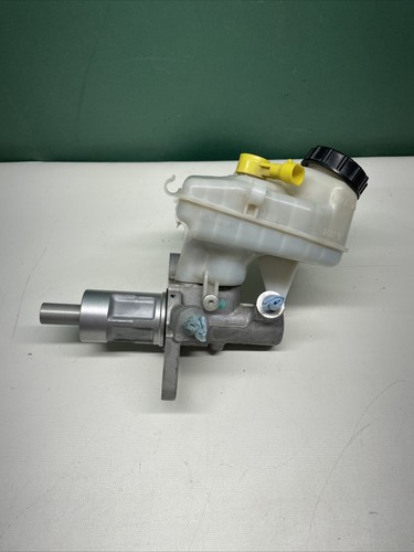 ベッサツマーガレット Genuine 4720104060 Brake Master Cylinder - Toyota