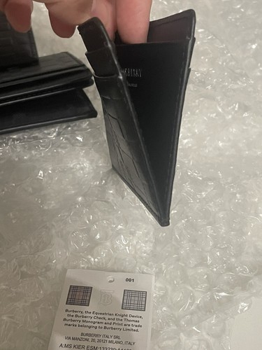 BURBERRY BURBERRY EMBOSSED CHECK LEATHER CARD CASE WALLET $300 100% AUTHENTIC ???