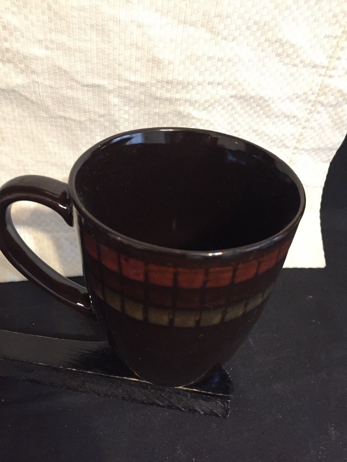 Mikasa Isili Red Mug, Rust and Brown Block Rim
