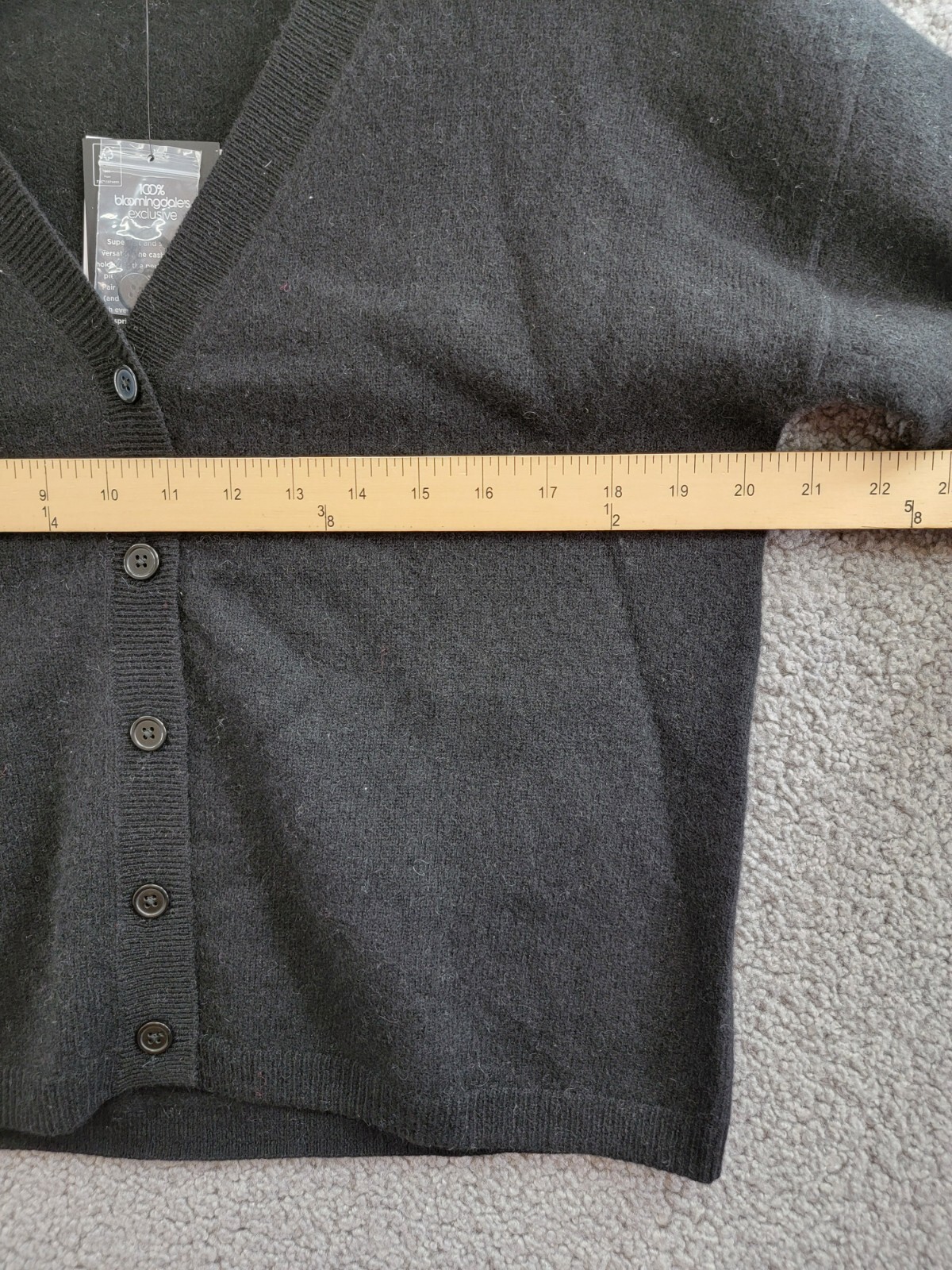 C by Bloomingdale's Cashmere V-Neck Cardigan Women's XS Black Button Closure L/S - Picture 5 of 16