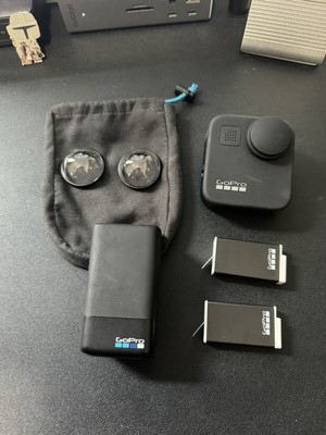 GoPro MAX 360 Degree Action Camera + GoPro Dual Charger  + Enduro battery