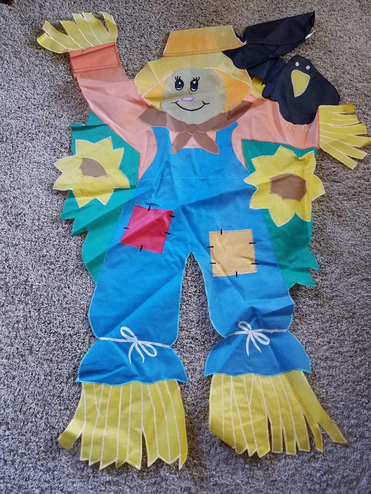 Scarecrow and 2 Crows Fall 2 Sided Large Nylon Flag  (1)