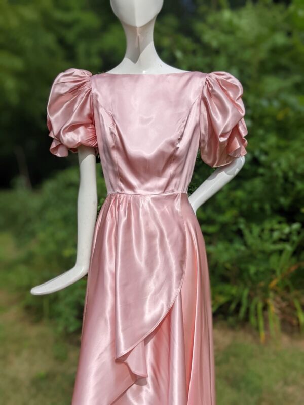 VINTAGE 1970'S PINK SATIN LONG DRESS W RUFFLED PUFF SLEEVES VINTAGE 1970'S PINK SATIN LONG DRESS W RUFFLED PUFF SLEEVES