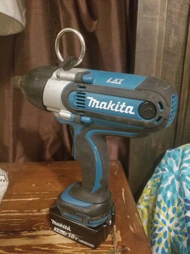Makita XWT0118V LXT LI-LON Cordless 7/16” Hex Impact Wrench with new 3.0 battery