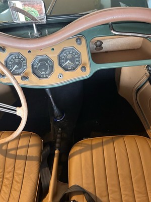 image 3 of interior