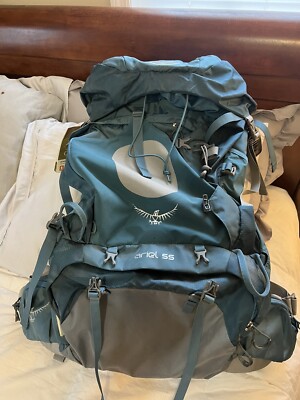 Womens Osprey Ariel 55 Deep Sea Blue New (read)