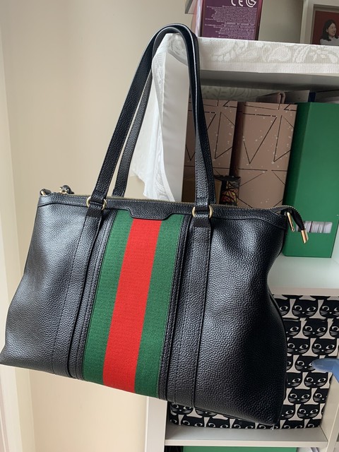 chadstone bags
