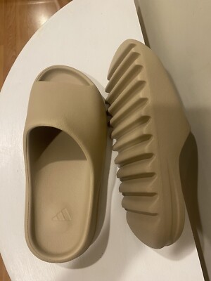 New Yeezy Slides Pure size 13