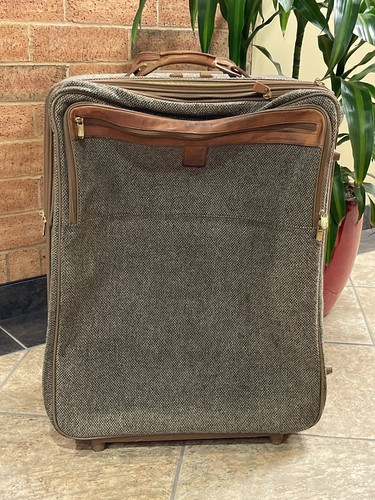 Vintage~ HARTMANN~Tweed Leather Rolling Wheel Luggage Suitcase