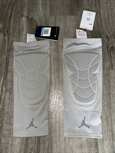 nike mens basketball knee pads