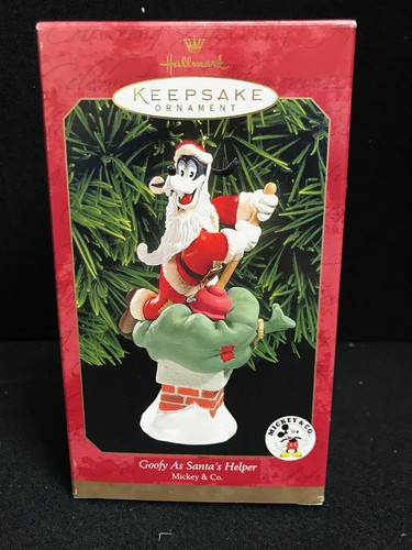Hallmark Keepsake Christmas Ornament Disney's Goofy As Santa's Helper