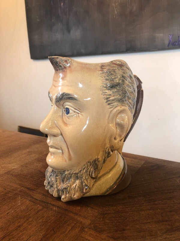 Joli Pichet En Barbotine, Antropomorphe, NÂ° 115, CÃRamique A Identifier