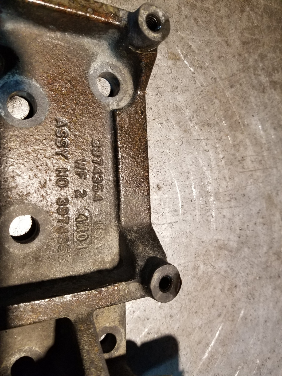 03-07 Dodge Ram Cummins 5.9L Engine 3974354 Ac compressor bracket 3974355 - Picture 3 of 6