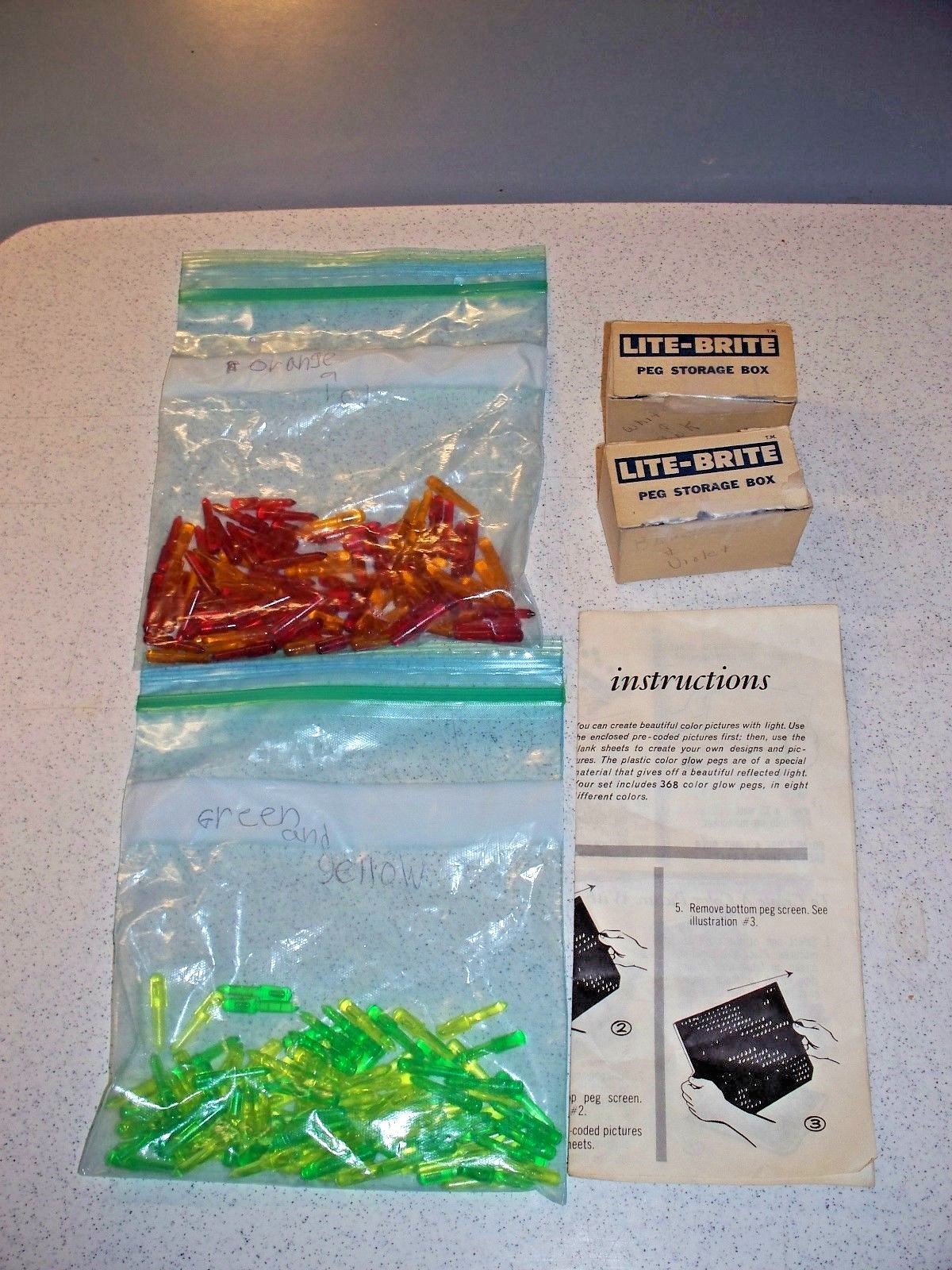 Vintage Lite Brite 1967 Hasbro Color Glow Pegs in Original Box Works