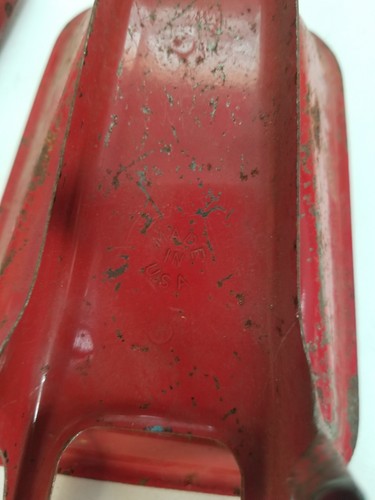 Marx Wyandotte Pressed Steel Toy Wheelbarrow & Shovel 1940'S Metal Wheel Red USA