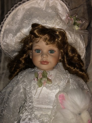 domein『crown』　Italy antique doll Bisque Head Doll about 22