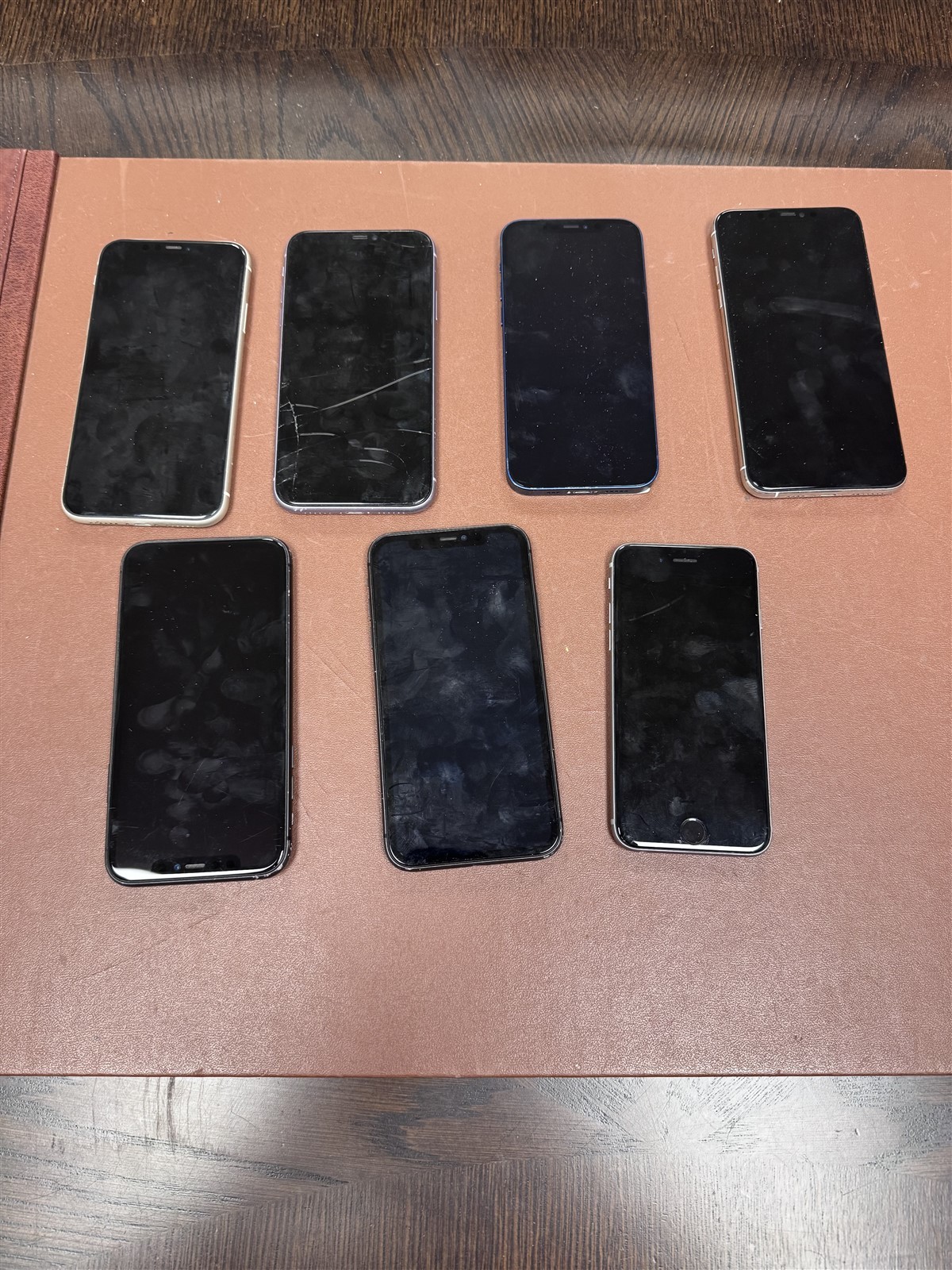 Lot of 7 Apple iphone X, 11, 12 For Parts Reduced Price (JMLOT305)