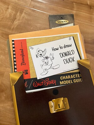 DISNEYLAND CHARACTER MODEL GUIDE HOW TO DRAW DONALD DUCK WALT DISNEY