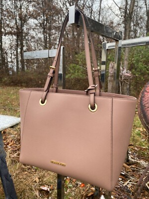 Michael kors walsh medium shoulder tote hotsell