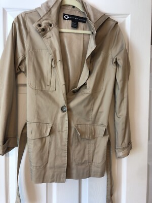 Preowned Outer Edge Tan Jacket Size Medium