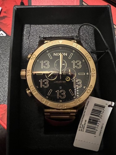Nixon 51-30 chrono gold/black, FRIDAY 13th Limited Edition