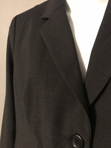 GORGEOUS A PEA IN THE POD MATERNITY JACKET - SIZE MEDIUM - LOVE THIS!