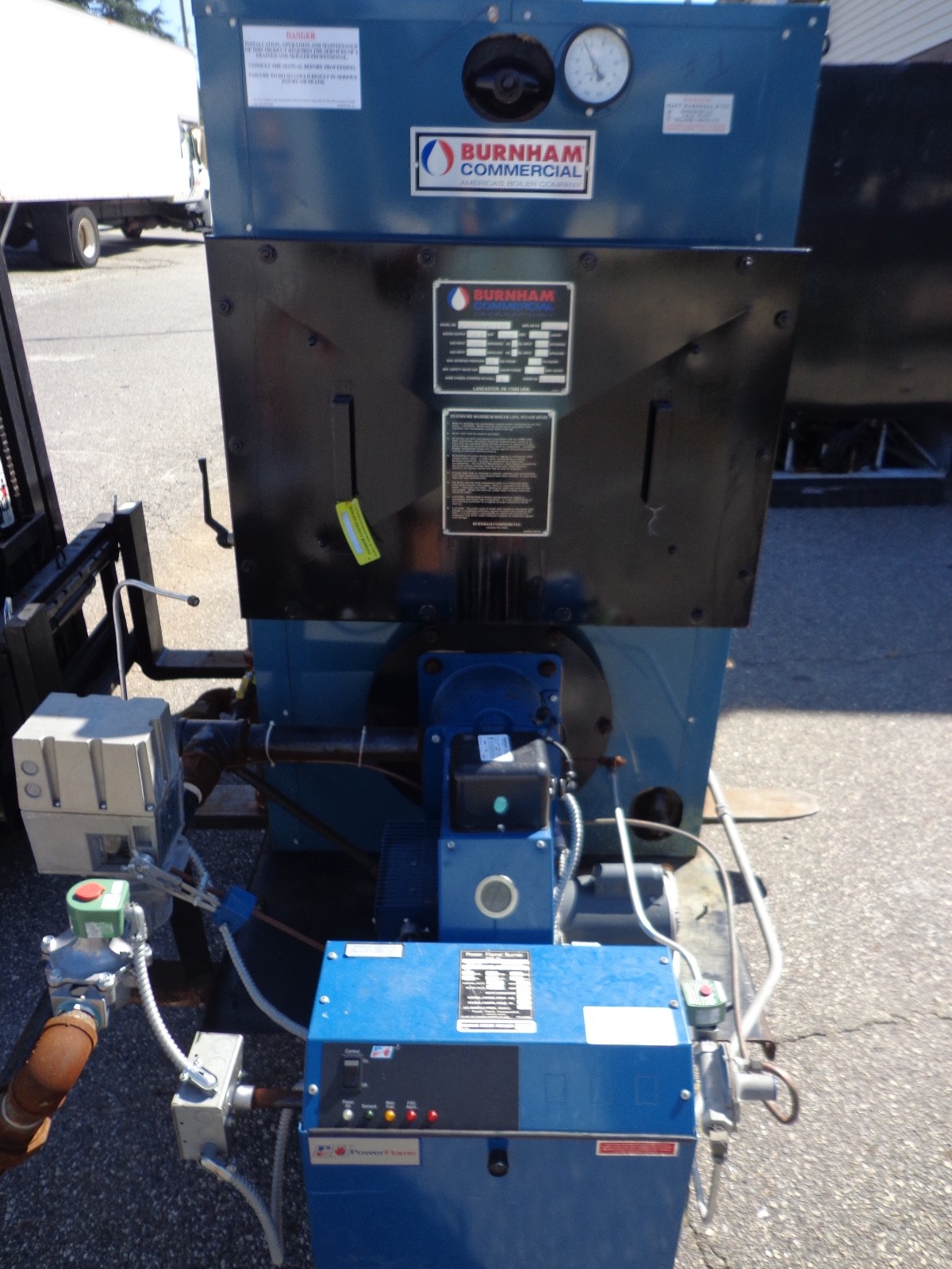 Burnham Commercial Boiler Model 4FL-180A-40-G-PF