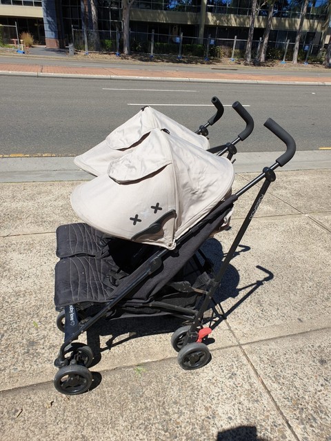 babylove odyssey twin stroller