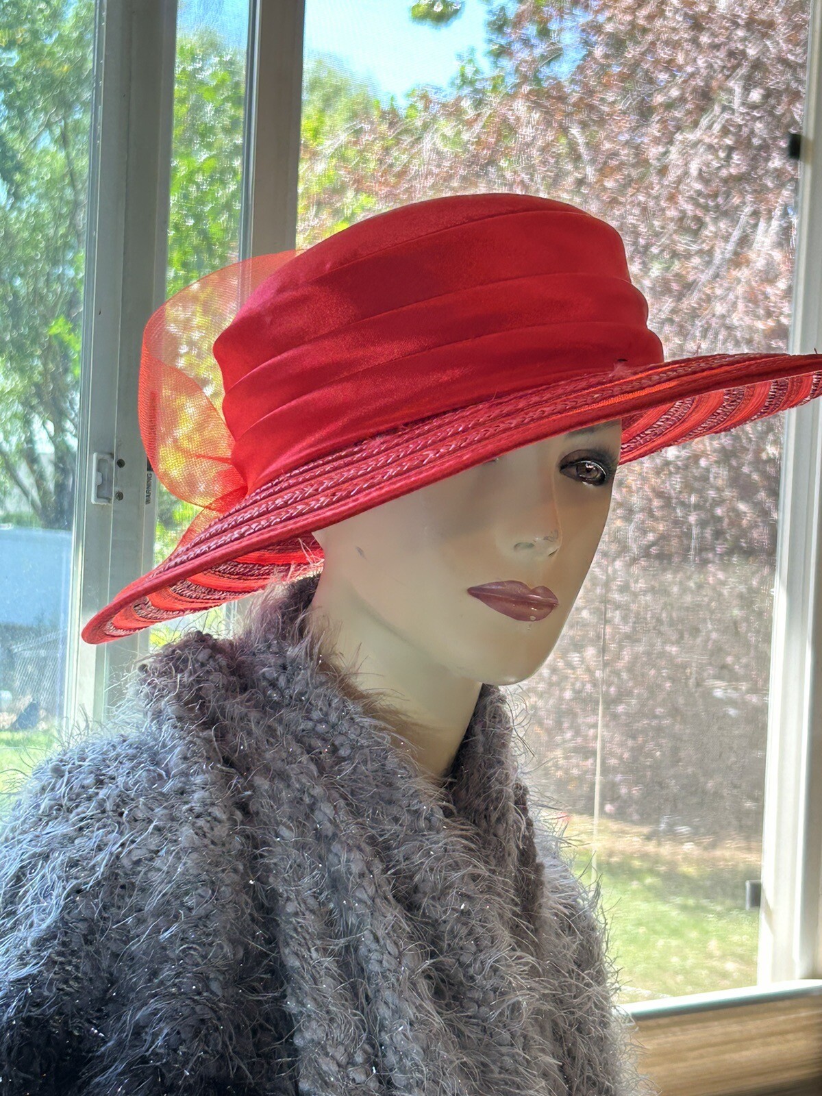 Rouge Chateau by Elope Red Hat Society with purple leopard trim Ladies Vintage