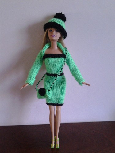 Muñeca Barbie Tris de Divergente - Portal de Juguetes