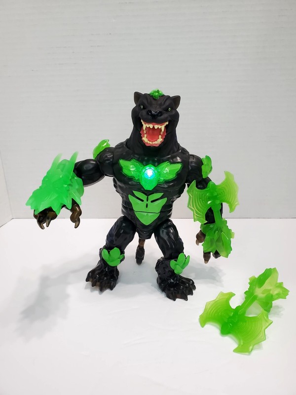 Beast Lab Stealth Strike Black Cat Primal Panther Figure Sounds