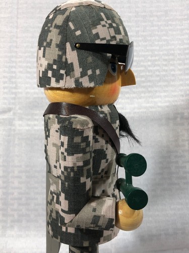 Target 2009 Limited Edition Army Nutcracker 14
