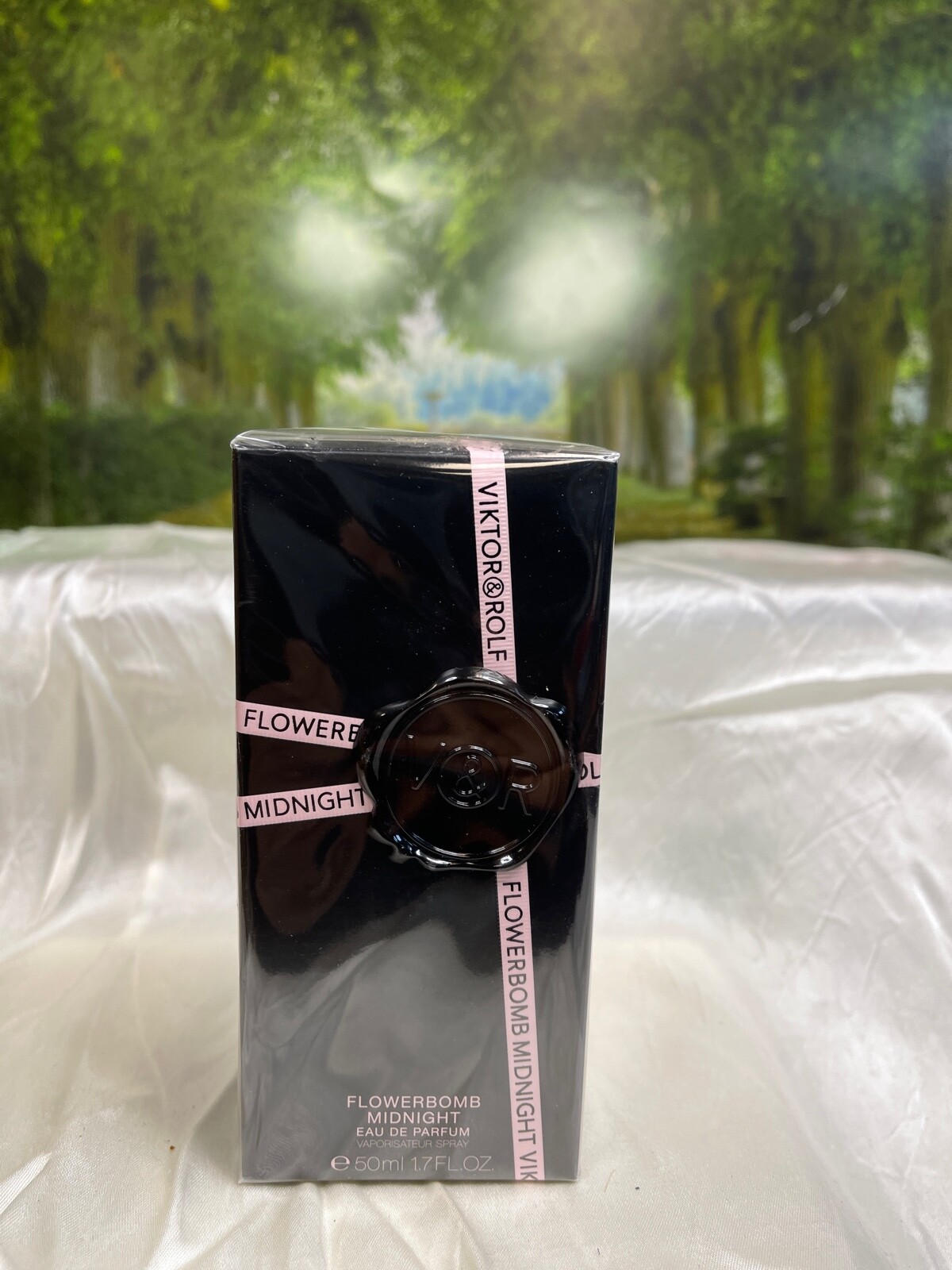 Viktor & Rolf Flowerbomb Midnight 50ml EDP Spray (new with