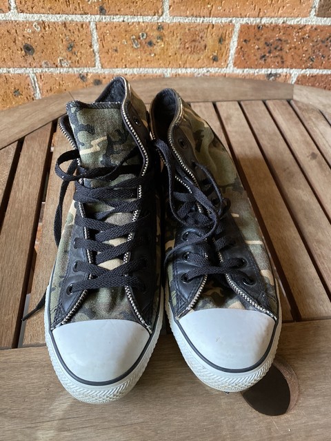 converse high tops size 10
