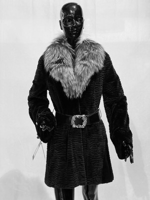 real fur -trim laser cut- black  mink with fox collar