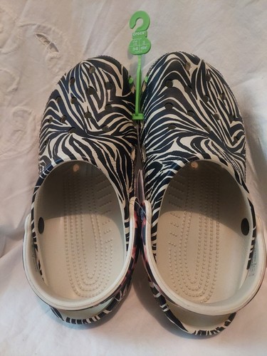 Crocs Classic Animal Remix Clog 207840-2Y9 Bone/Multi Animal Crocs Classic Animal Remix Clog 207840-2Y9 Bone/Multi Animal