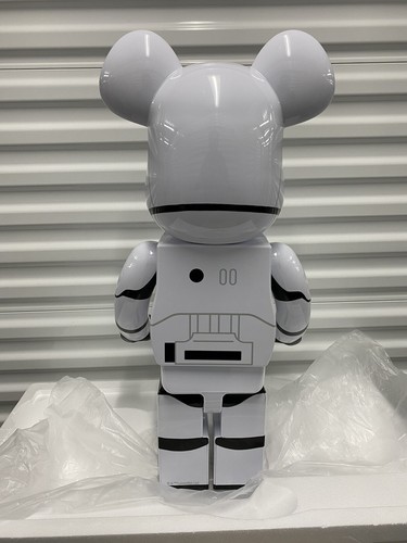 bearbrick stormtrooper 1000