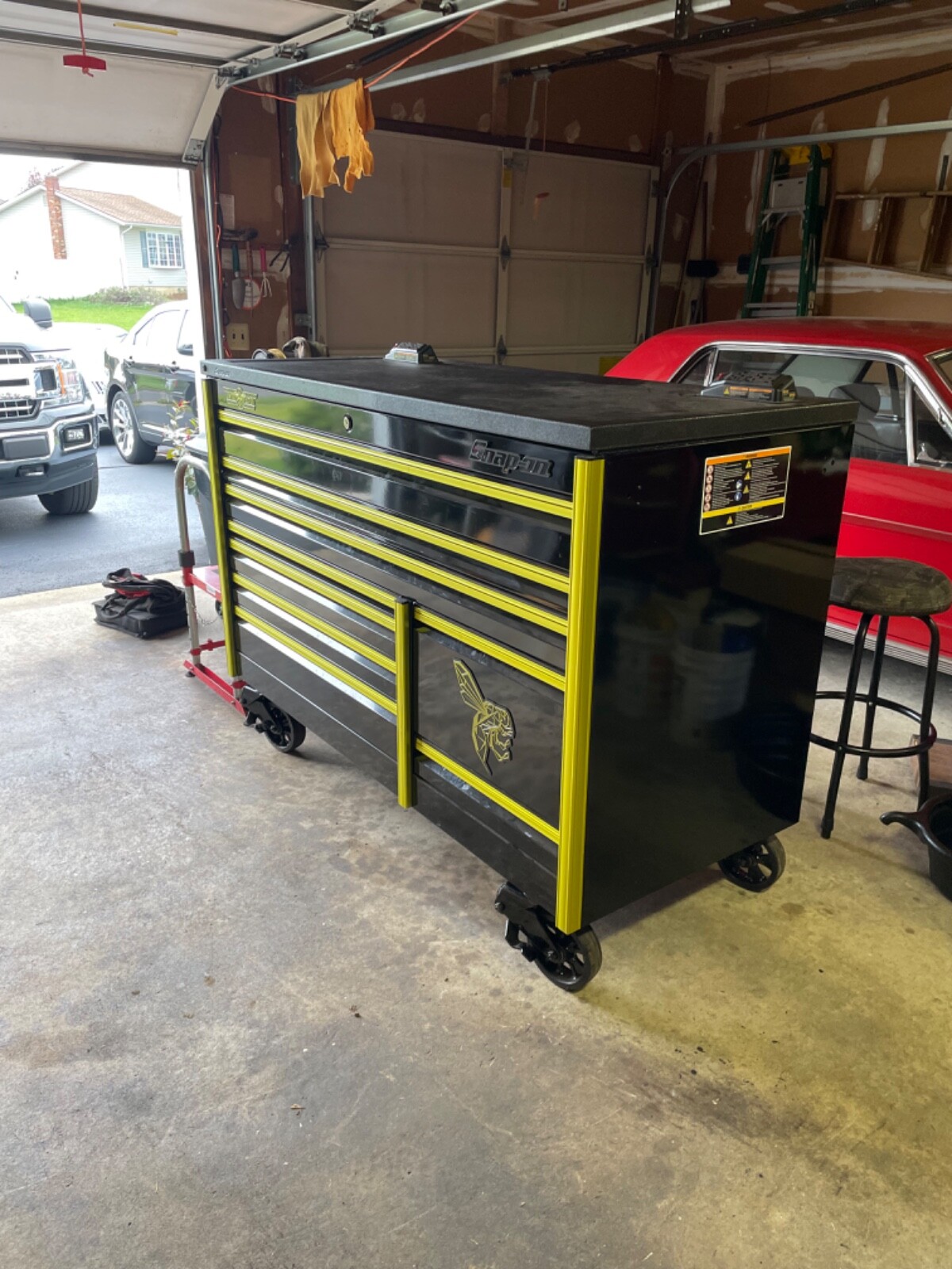 Snap on epic series neon stinger tool box | eBay