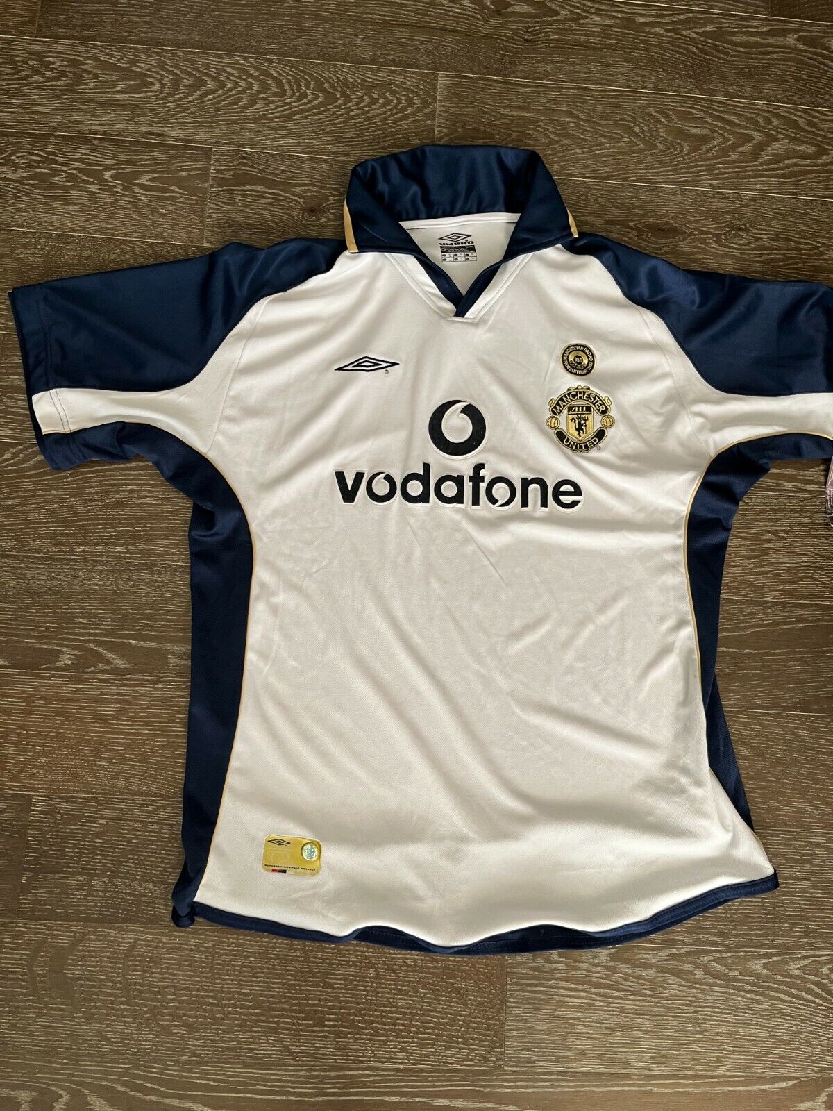 Umbro Manchester United Vodafone 100 year jersey Men's Size Umbro Manchester United Vodafone 100 year jersey Men's Size
