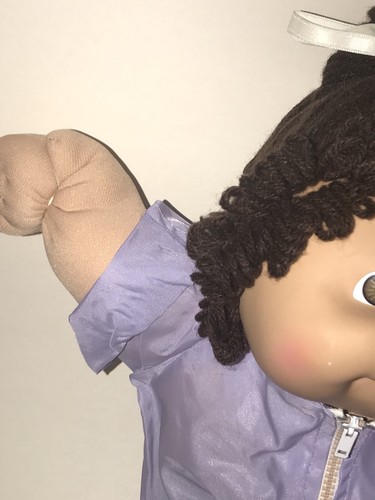 Vintage Coleco 1985 CABBAGE PATCH KID Brown Yarn Ponytail Hair Jeans Jacket Girl