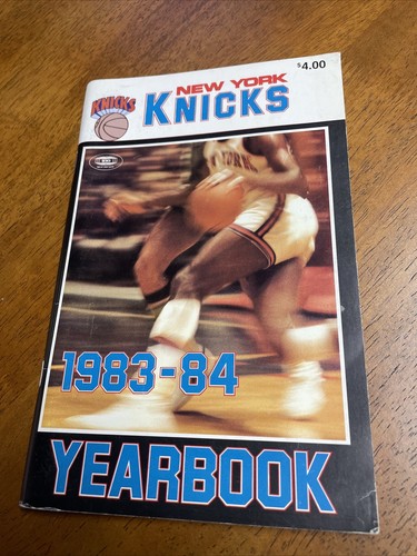 洋書 New York Knicks Yearbook 2004-05 洋書 New York Knicks