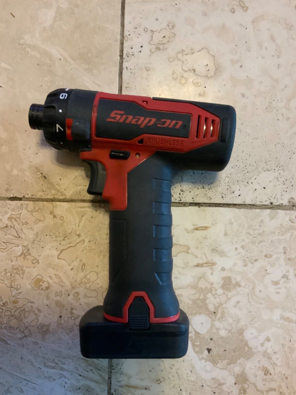 Snap-on 14.4V 1/4” Microlithium Brushless Screwdriver Snap-on 14.4V 1/4” Microlithium Brushless Screwdriver