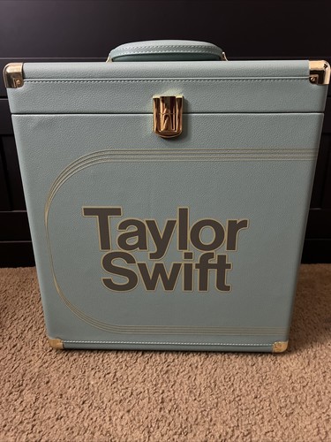 NEW! TAYLOR SWIFT MIDNIGHTS VINYL COLLECTOR'S CASE BLUE