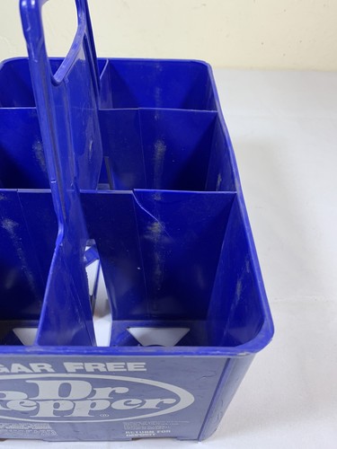 Vintage Sugar Free Dr Pepper 32oz. Soda Bottle 6 Pack Carrier Caddy Blue Plastic