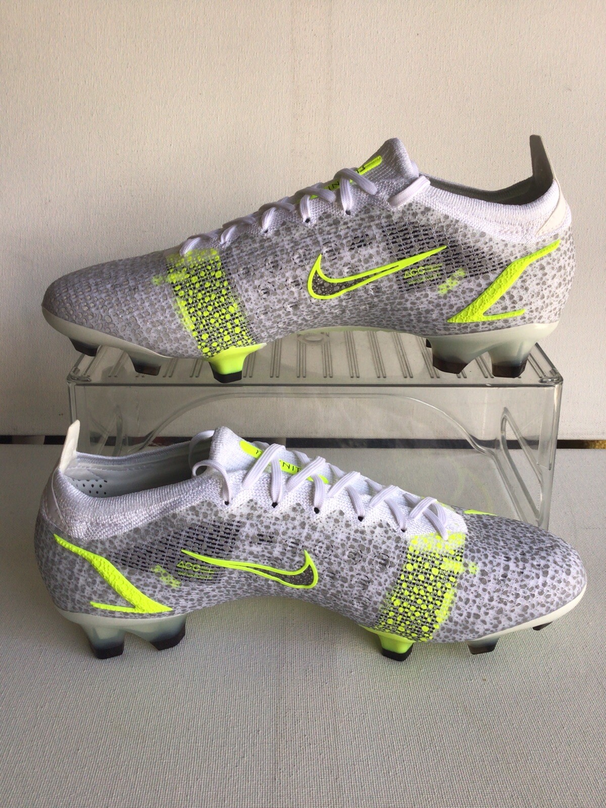 Nike Mercurial Vapor 14 Elite FG White/Black-Silver Sz.M.7/W.8.5 (CQ7635-108):  купить с доставкой из США, цена 22 947 руб - (203737832923)