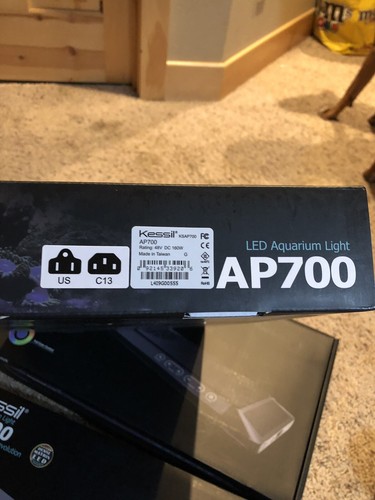 KESSIL AP700 LED WIFI AQUARIUM LIGHT - OPEN BOX Used 3 Months