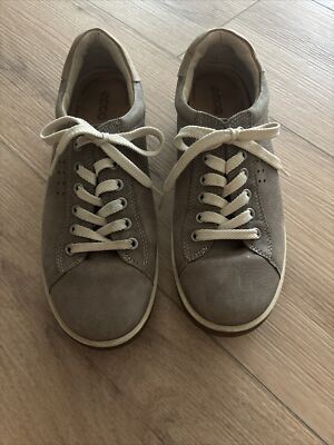 ECCO Women s Size 39 (US 8.5) Tan Brown Leather Lace Up Comfort Sneakers Shoes