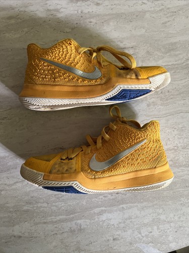 yellow kyrie 3