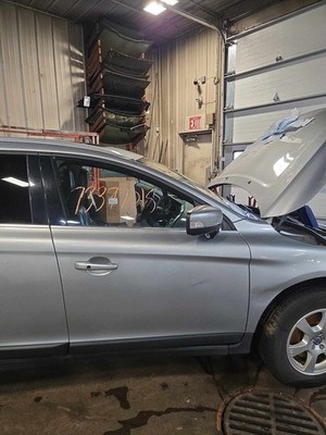 Used Right Front Door fits: VOLVO 60 SERIES Right 09 10 11 12 13